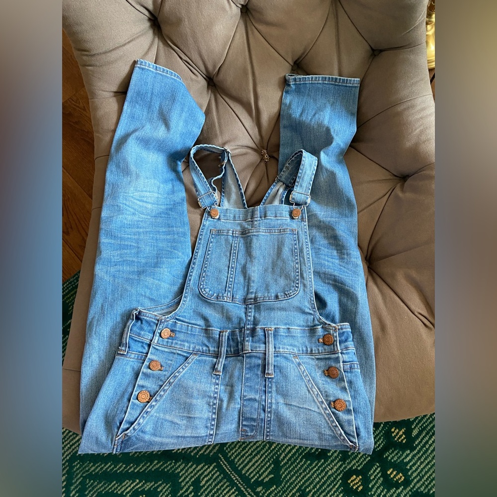 Madewell Skinny Overalls in Sz small